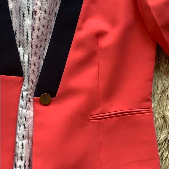 Pink blazer - Picture 3 of 6